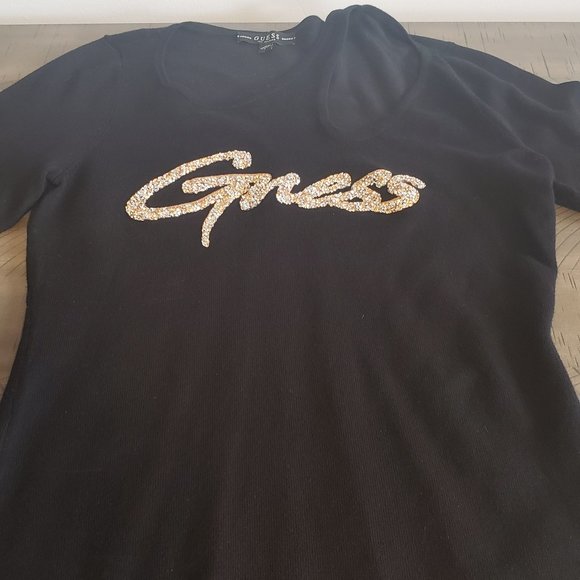 Gorgeous black with gold logo GUESS Sweater - Picture 1 of 7